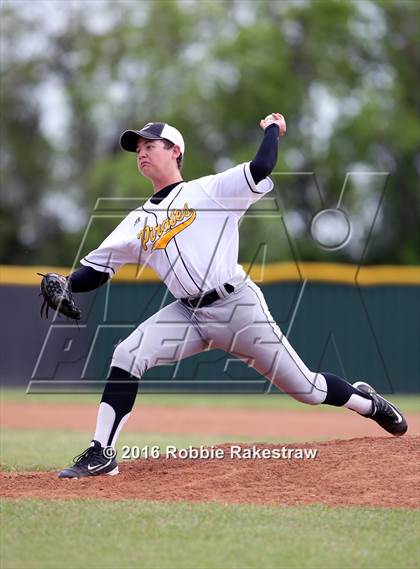 Thumbnail 3 in Ferris vs Crandall photogallery.