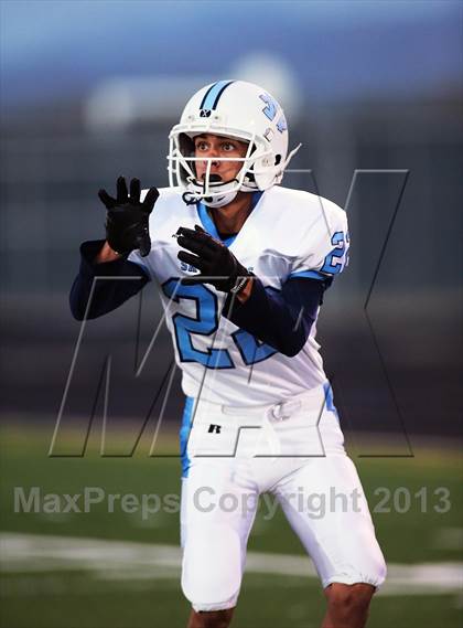 Thumbnail 1 in Salpointe Catholic vs. Deer Valley (AIA D2 Semifinal) photogallery.