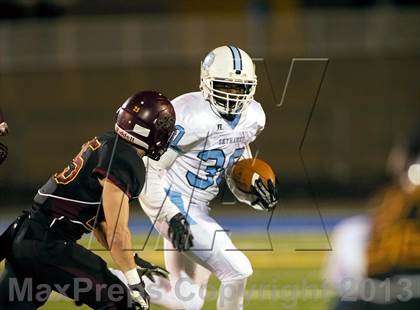 Thumbnail 3 in Salpointe Catholic vs. Deer Valley (AIA D2 Semifinal) photogallery.