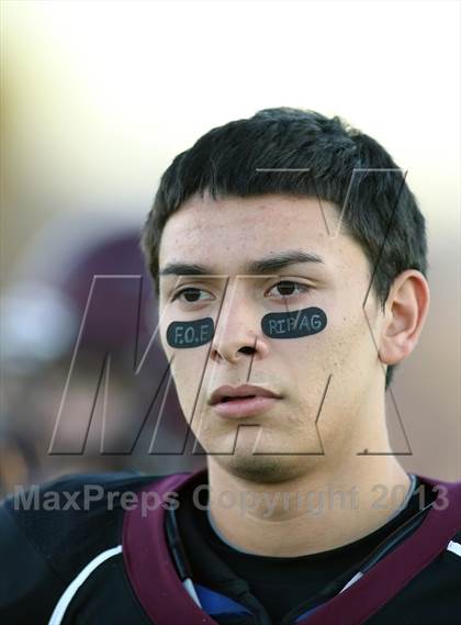 Thumbnail 2 in Salpointe Catholic vs. Deer Valley (AIA D2 Semifinal) photogallery.