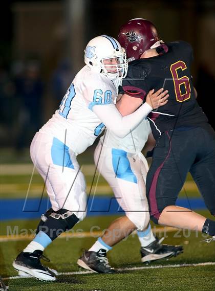 Thumbnail 1 in Salpointe Catholic vs. Deer Valley (AIA D2 Semifinal) photogallery.