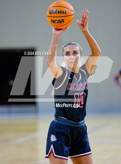 Thumbnail 3 in Hillgrove vs. Bearden (She Got Game Classic) photogallery.
