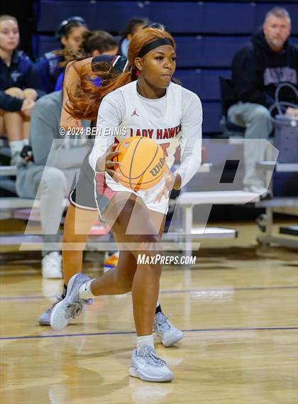 Thumbnail 2 in Hillgrove vs. Bearden (She Got Game Classic) photogallery.
