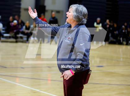 Thumbnail 2 in Hillgrove vs. Bearden (She Got Game Classic) photogallery.