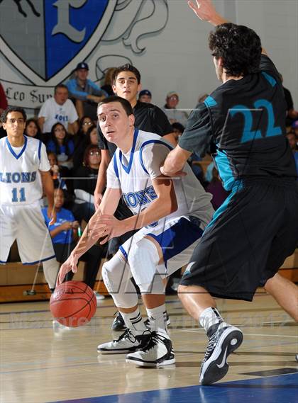 Thumbnail 3 in Malibu vs. Cathedral City (MaxPreps Holiday Classic) photogallery.