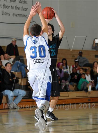 Thumbnail 2 in Malibu vs. Cathedral City (MaxPreps Holiday Classic) photogallery.