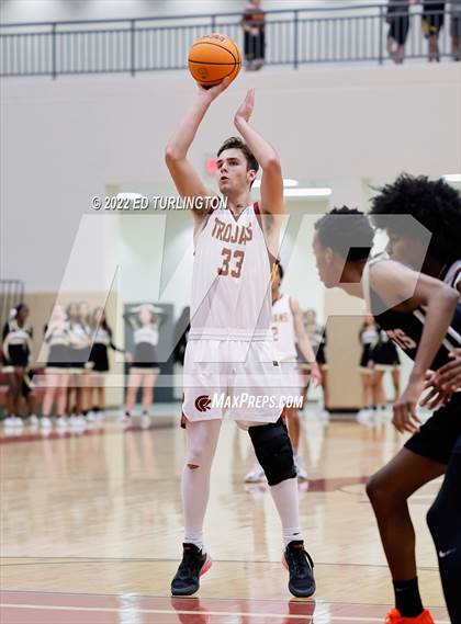 Thumbnail 1 in Sprayberry @ Lassiter photogallery.