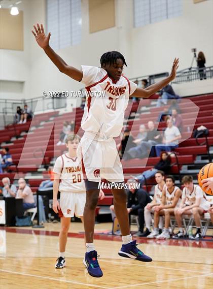 Thumbnail 2 in Sprayberry @ Lassiter photogallery.