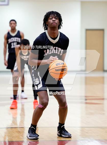 Thumbnail 2 in Sprayberry @ Lassiter photogallery.