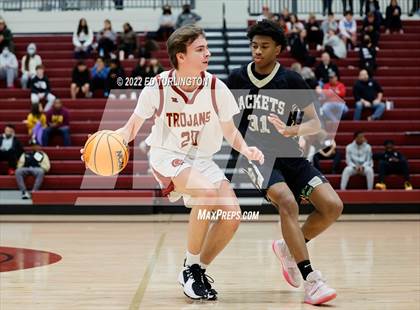 Thumbnail 1 in Sprayberry @ Lassiter photogallery.