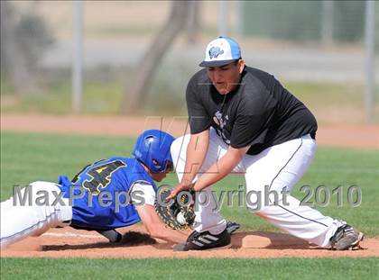 Thumbnail 3 in Prescott vs. Pueblo West (Coach Bob National Invitational) photogallery.
