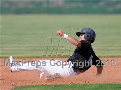 Thumbnail 1 in Prescott vs. Pueblo West (Coach Bob National Invitational) photogallery.