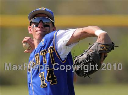 Thumbnail 3 in Prescott vs. Pueblo West (Coach Bob National Invitational) photogallery.
