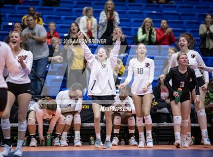 Thumbnail 1 in Jonesboro vs. Greenwood (AAA 5A Semifinal) photogallery.