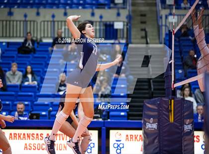 Thumbnail 3 in Jonesboro vs. Greenwood (AAA 5A Semifinal) photogallery.