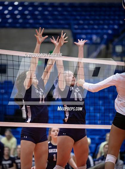 Thumbnail 2 in Jonesboro vs. Greenwood (AAA 5A Semifinal) photogallery.