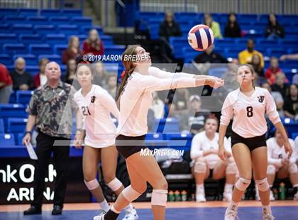 Thumbnail 1 in Jonesboro vs. Greenwood (AAA 5A Semifinal) photogallery.