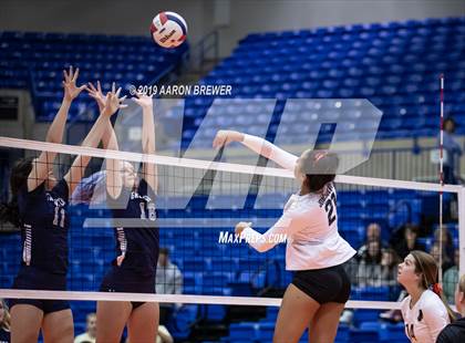 Thumbnail 1 in Jonesboro vs. Greenwood (AAA 5A Semifinal) photogallery.