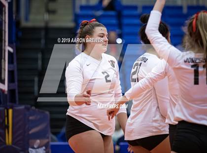 Thumbnail 1 in Jonesboro vs. Greenwood (AAA 5A Semifinal) photogallery.