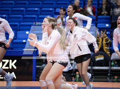 Thumbnail 3 in Jonesboro vs. Greenwood (AAA 5A Semifinal) photogallery.