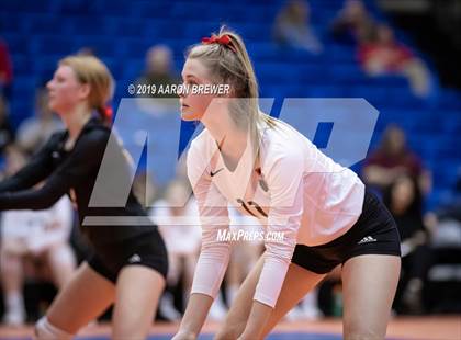 Thumbnail 2 in Jonesboro vs. Greenwood (AAA 5A Semifinal) photogallery.