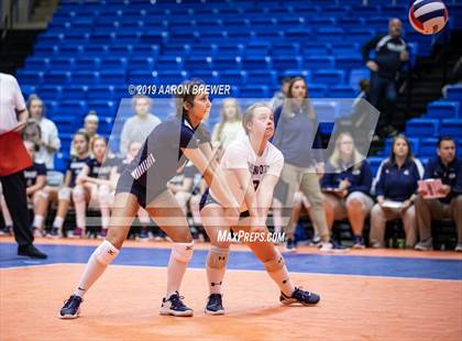 Thumbnail 2 in Jonesboro vs. Greenwood (AAA 5A Semifinal) photogallery.