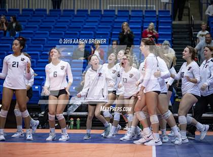 Thumbnail 2 in Jonesboro vs. Greenwood (AAA 5A Semifinal) photogallery.