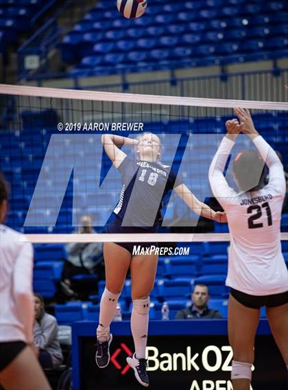 Thumbnail 3 in Jonesboro vs. Greenwood (AAA 5A Semifinal) photogallery.