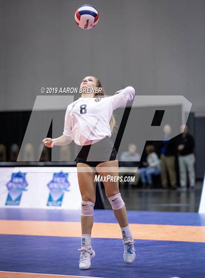 Thumbnail 3 in Jonesboro vs. Greenwood (AAA 5A Semifinal) photogallery.