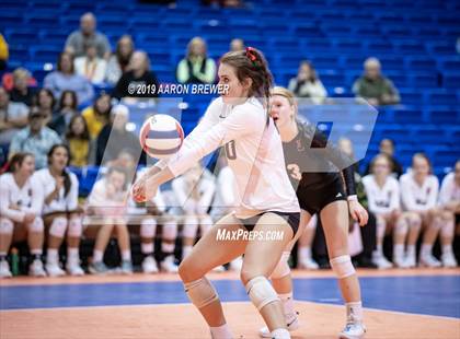 Thumbnail 1 in Jonesboro vs. Greenwood (AAA 5A Semifinal) photogallery.