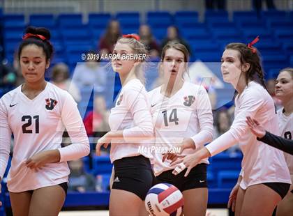 Thumbnail 2 in Jonesboro vs. Greenwood (AAA 5A Semifinal) photogallery.