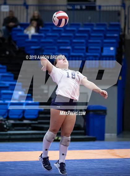 Thumbnail 3 in Jonesboro vs. Greenwood (AAA 5A Semifinal) photogallery.