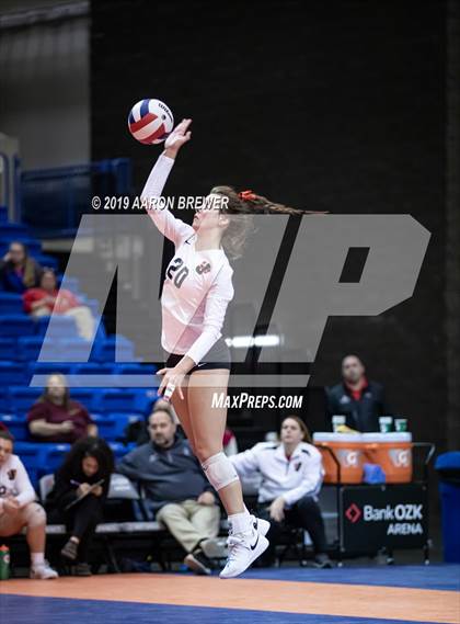 Thumbnail 1 in Jonesboro vs. Greenwood (AAA 5A Semifinal) photogallery.