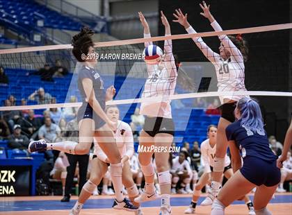 Thumbnail 3 in Jonesboro vs. Greenwood (AAA 5A Semifinal) photogallery.