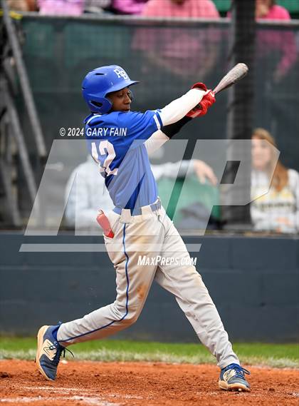 Thumbnail 3 in Red Bank @ Soddy Daisy photogallery.