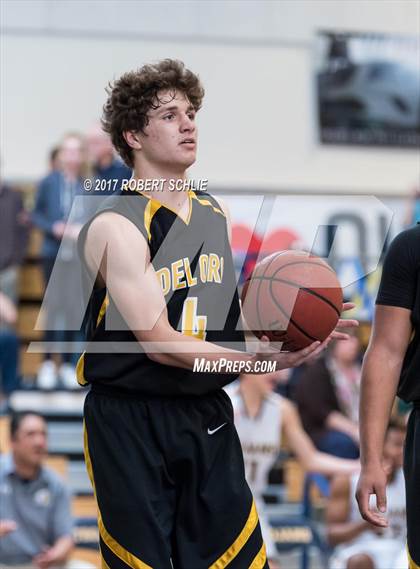 Thumbnail 1 in Del Oro @ Oak Ridge photogallery.