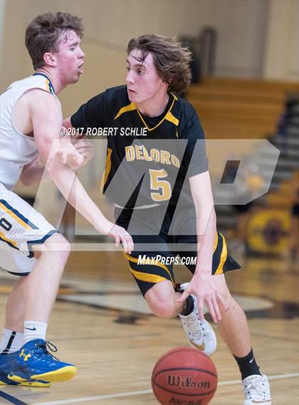 Thumbnail 3 in Del Oro @ Oak Ridge photogallery.