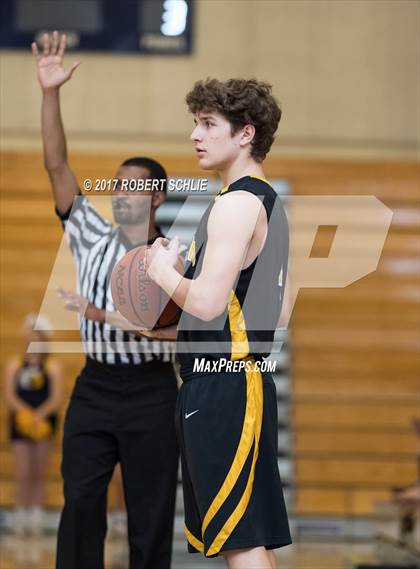 Thumbnail 2 in Del Oro @ Oak Ridge photogallery.