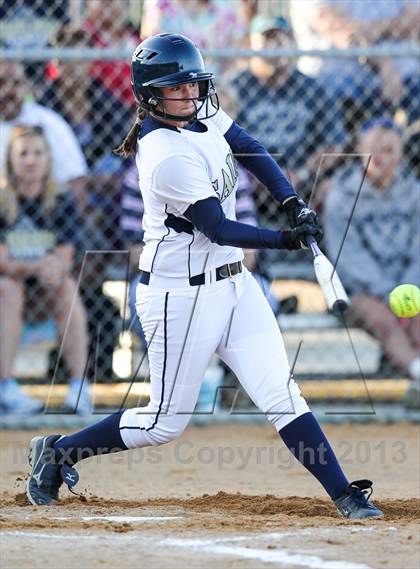 Thumbnail 1 in Atlantic Coast vs. Sandalwood photogallery.