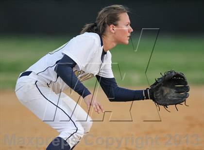 Thumbnail 2 in Atlantic Coast vs. Sandalwood photogallery.