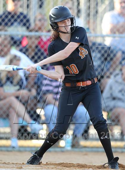 Thumbnail 1 in Atlantic Coast vs. Sandalwood photogallery.