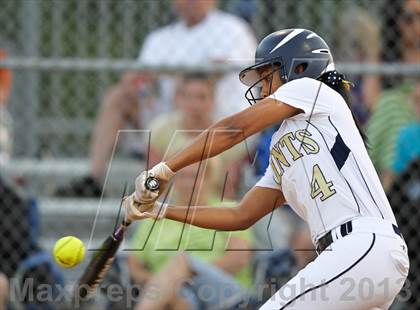 Thumbnail 3 in Atlantic Coast vs. Sandalwood photogallery.