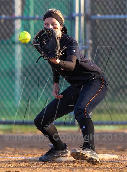 Thumbnail 3 in Atlantic Coast vs. Sandalwood photogallery.