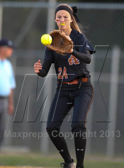 Thumbnail 2 in Atlantic Coast vs. Sandalwood photogallery.