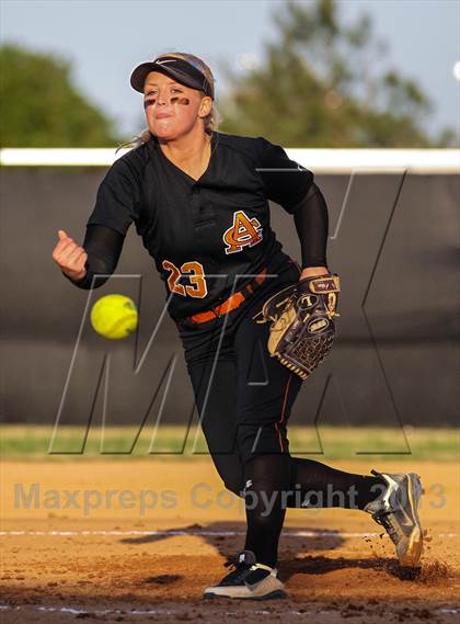 Thumbnail 2 in Atlantic Coast vs. Sandalwood photogallery.