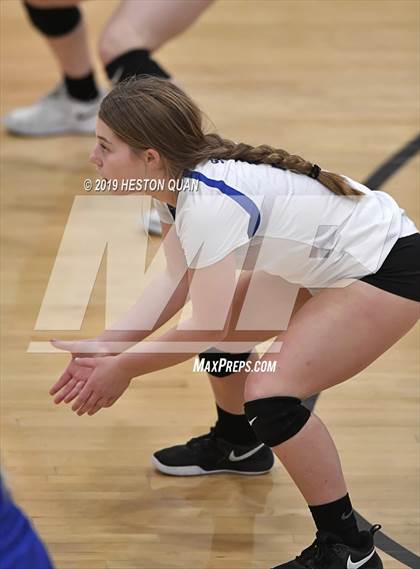 Thumbnail 3 in Santa Margarita @ JSerra Catholic photogallery.