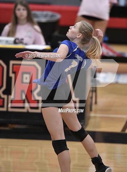 Thumbnail 1 in Santa Margarita @ JSerra Catholic photogallery.