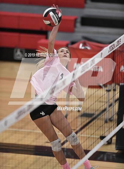 Thumbnail 3 in Santa Margarita @ JSerra Catholic photogallery.