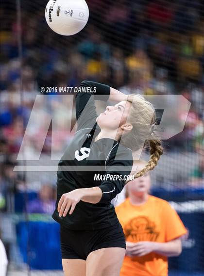 Thumbnail 2 in Eagle Valley vs. Holy Family (CHSAA 4A Playoff) photogallery.
