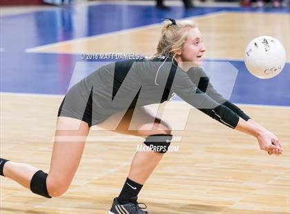 Thumbnail 2 in Eagle Valley vs. Holy Family (CHSAA 4A Playoff) photogallery.
